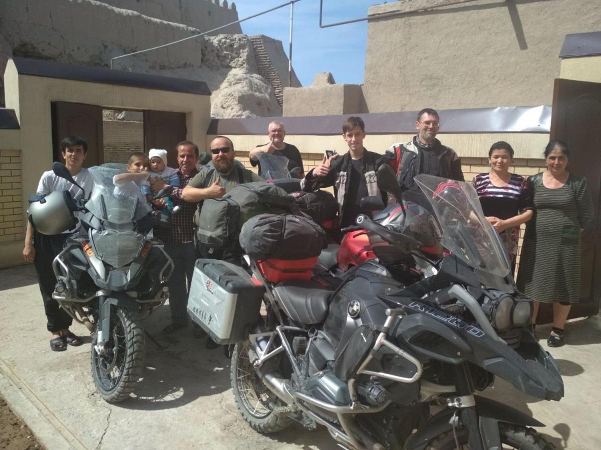 Shodlik Guest House Khiva ภายนอก รูปภาพ